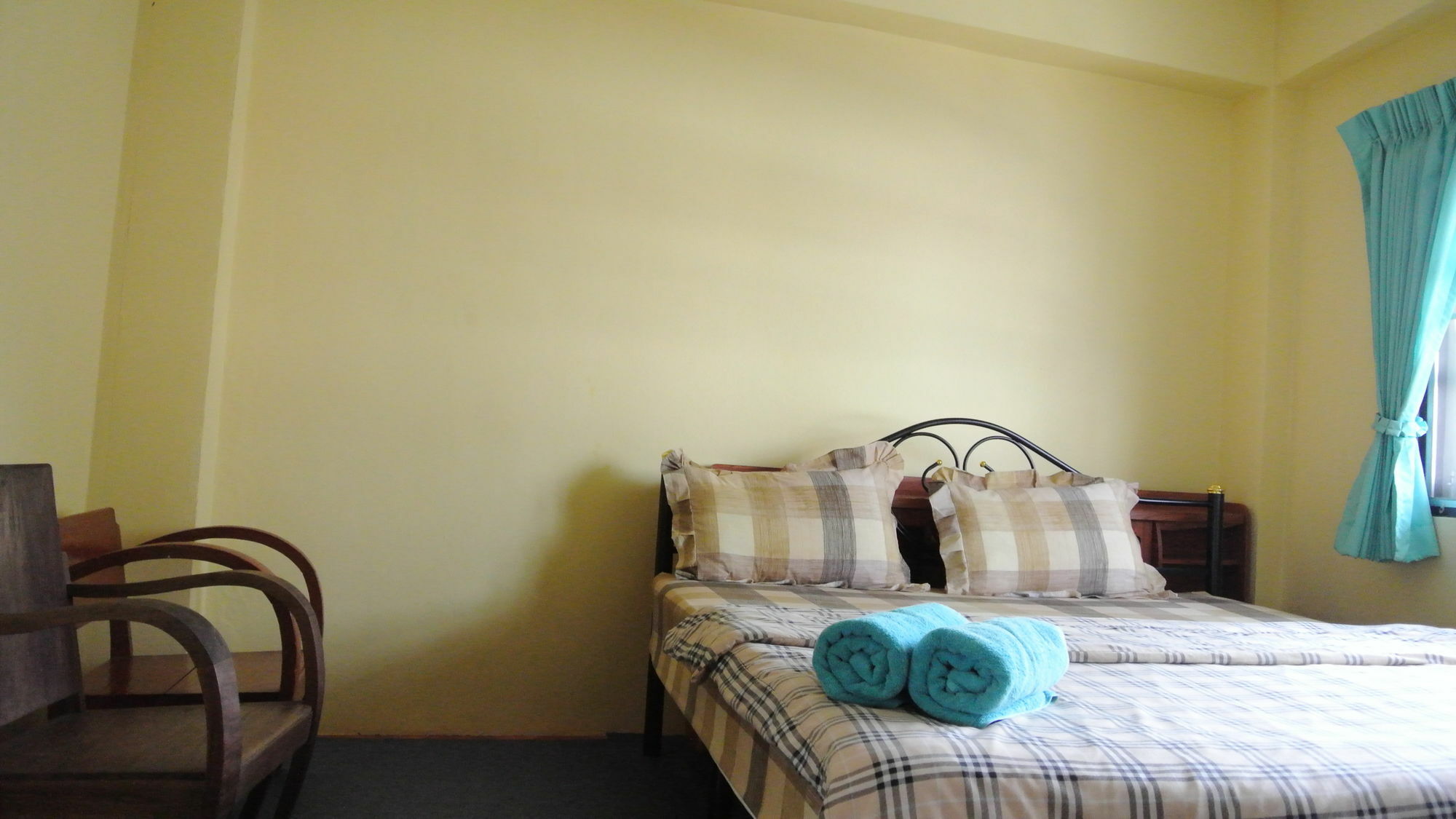 Cumpun Guest House Чиангмай Экстерьер фото
